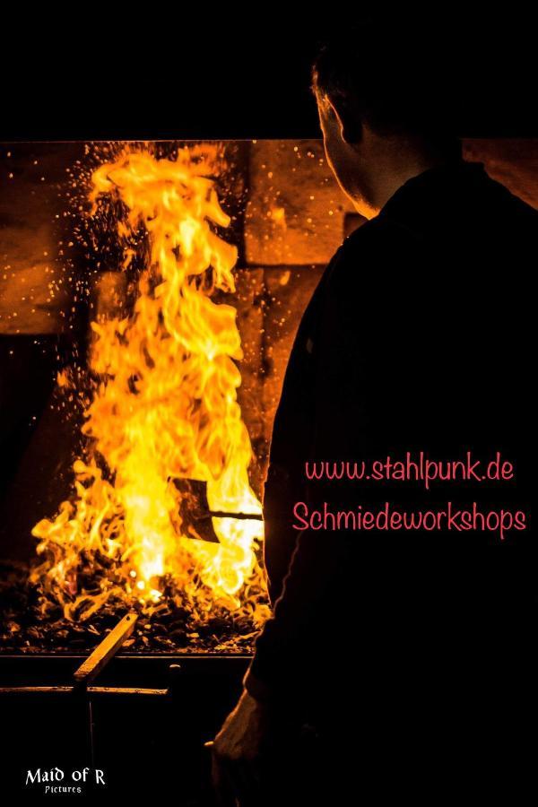 Hof Vierzehnender Im Hohen Venn - 70Qm Maisonette - 2 Schlafzimmer - Wohnkueche - Balkon Mit Grill - Monschau - Eifel - Hunde Willkommen - Islandpferde Екстериор снимка